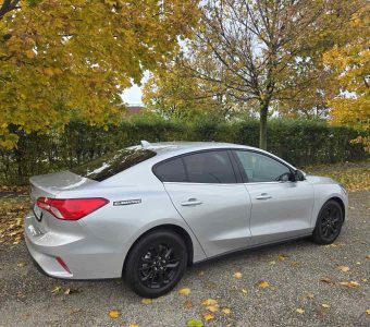 fb098232-e8ab-4014-a551-817079392250